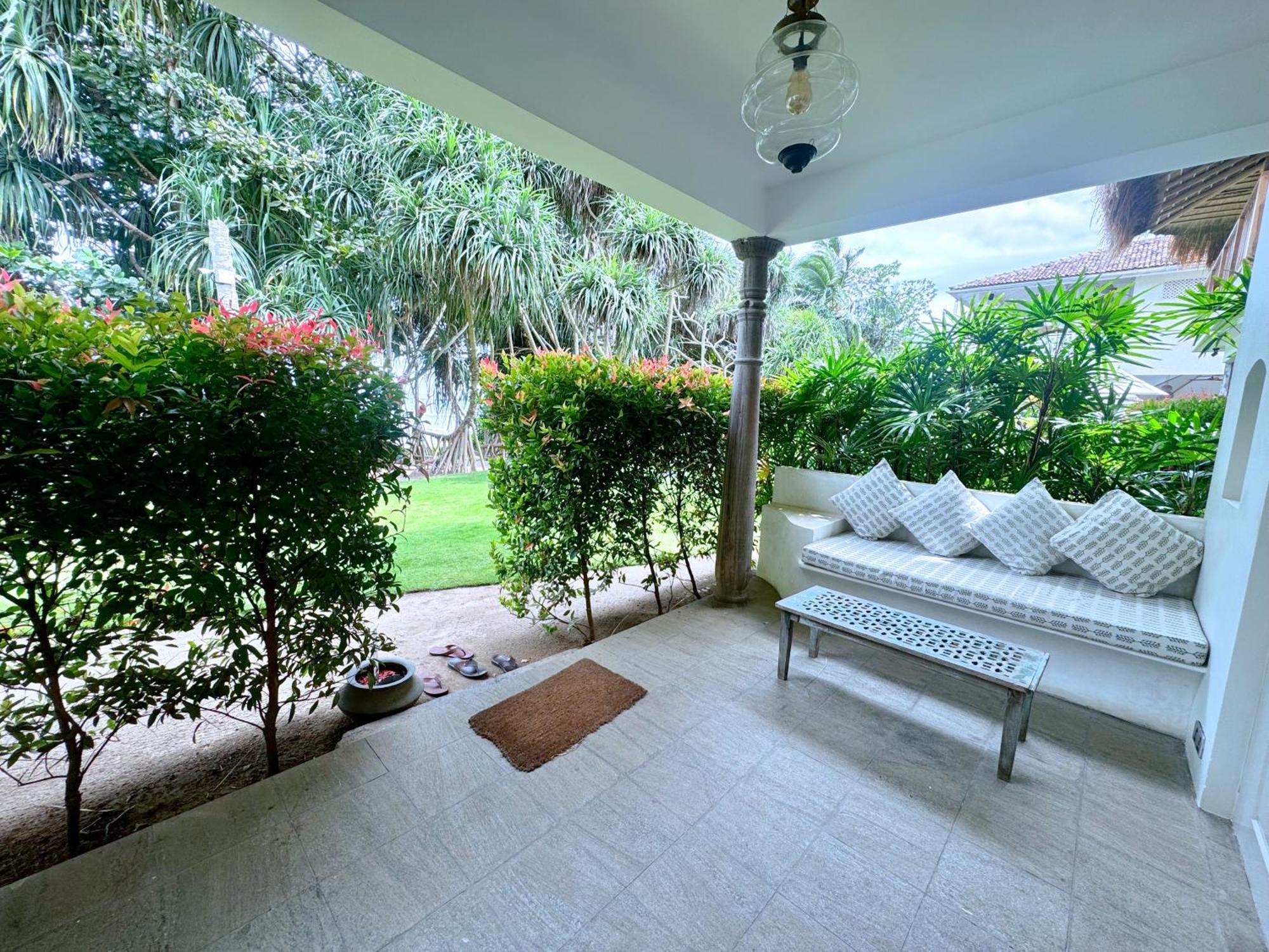 Halcyon Mawella Hotel แทนกาลเล ภายนอก รูปภาพ